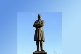 Памятник И.А. Бунину (Орёл)