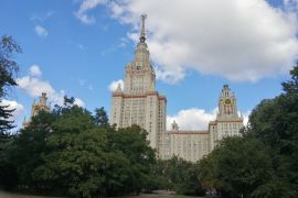 Москва. МГУ. Аллея ученых